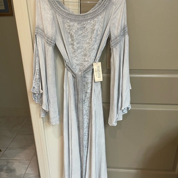 Chic Silver Long Sleeve Women's Dress - Picture 3 of 3